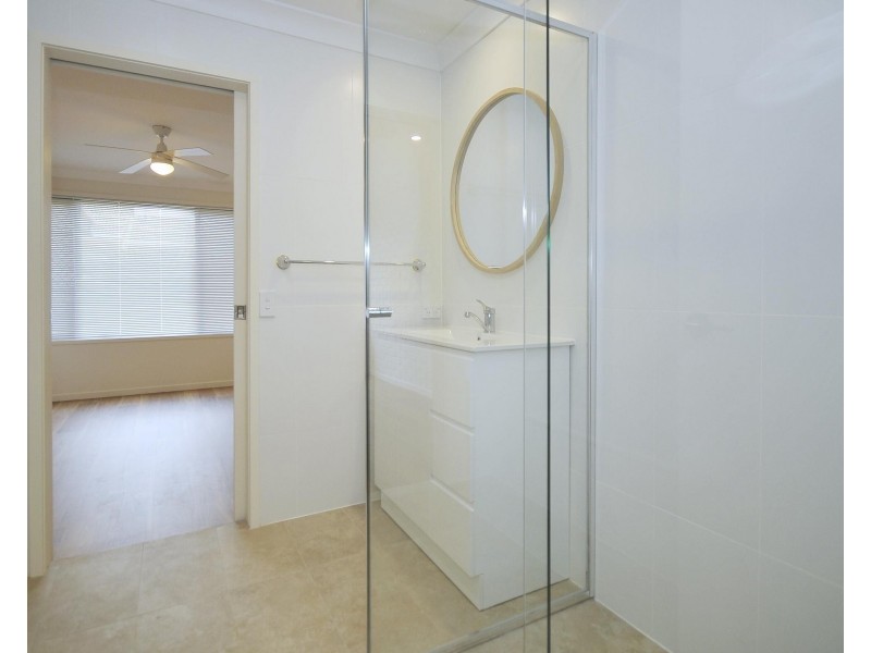 2/46 Woodland Drive, Reedy Creek QLD 4227