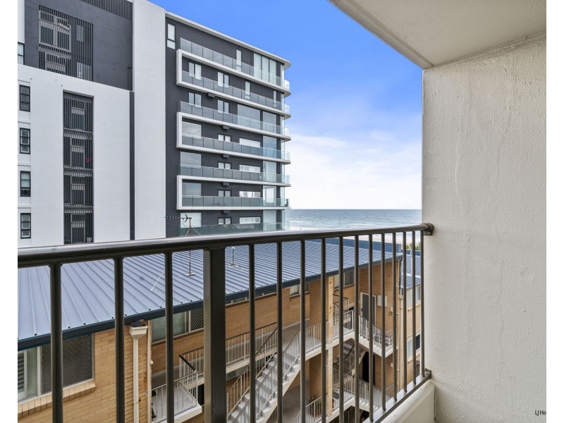10/1495 Gold Coast Highway, Palm Beach QLD 4221