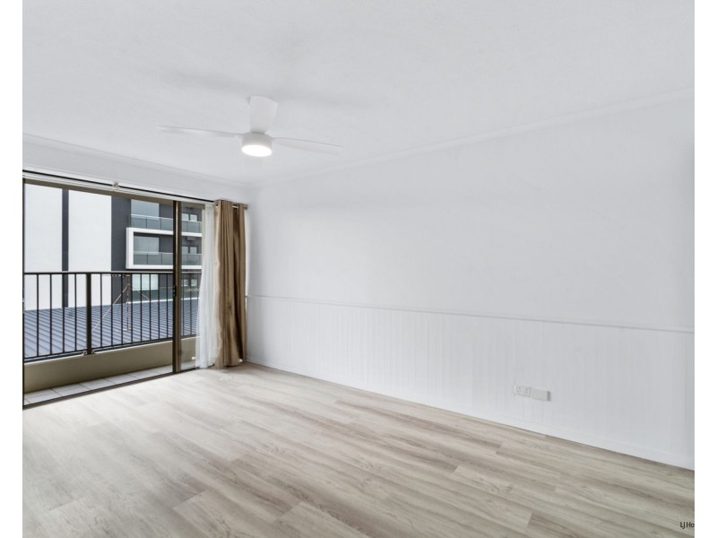 10/1495 Gold Coast Highway, Palm Beach QLD 4221