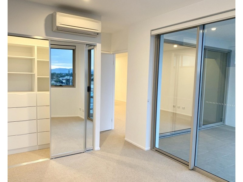 402/51 Peerless Avenue, Mermaid Beach QLD 4218