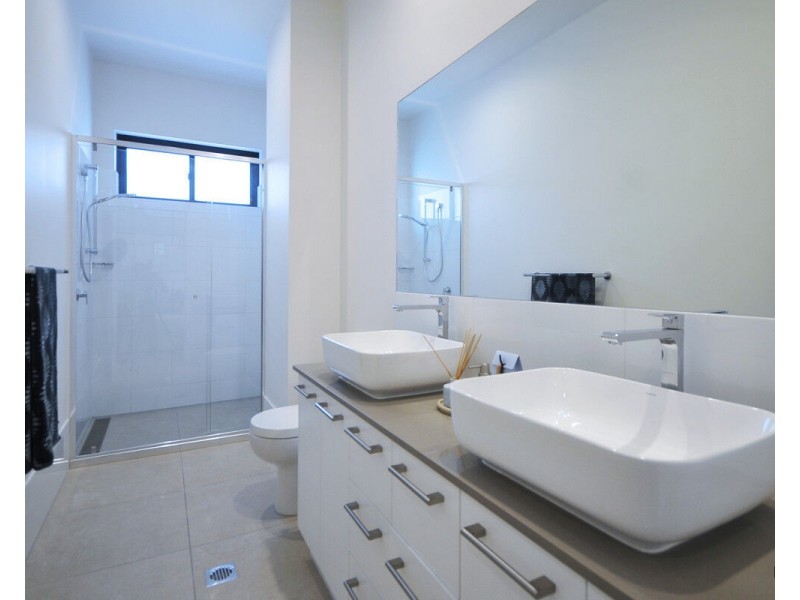 1/1453 Gold Coast Highway, Palm Beach QLD 4221