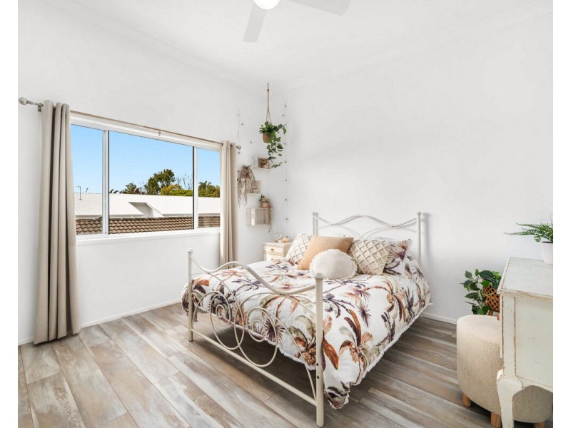 1/65 Leyte Avenue, Palm Beach QLD 4221