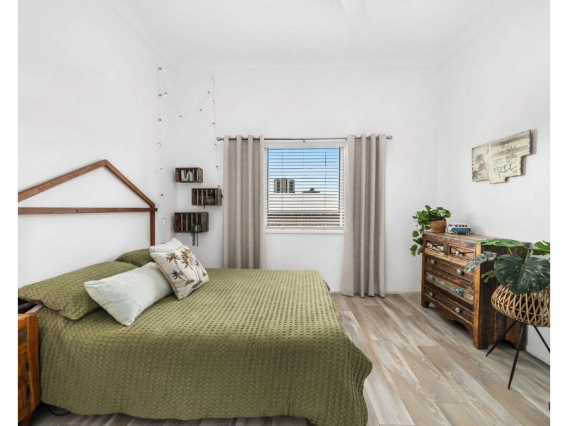 1/65 Leyte Avenue, Palm Beach QLD 4221