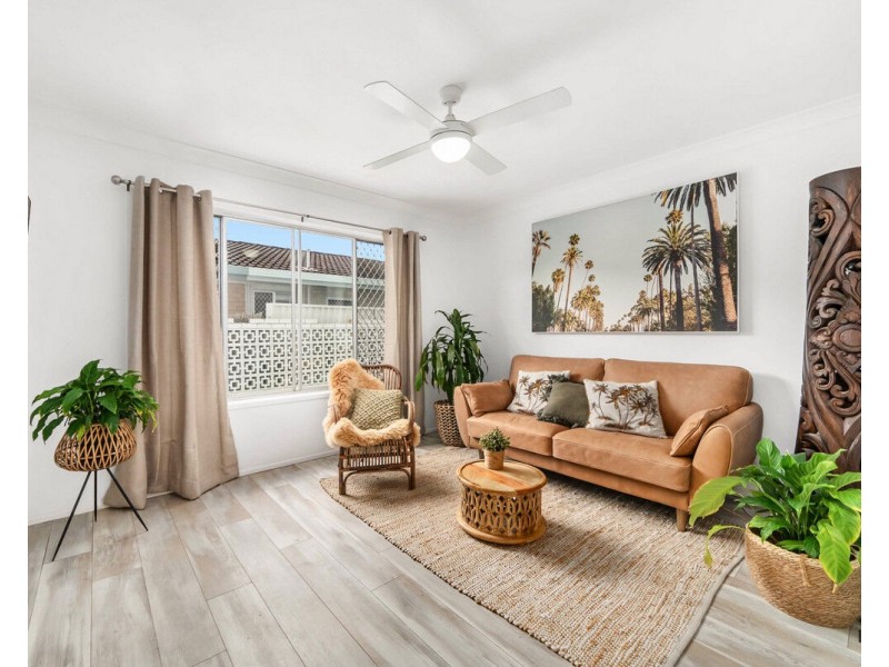 1/65 Leyte Avenue, Palm Beach QLD 4221