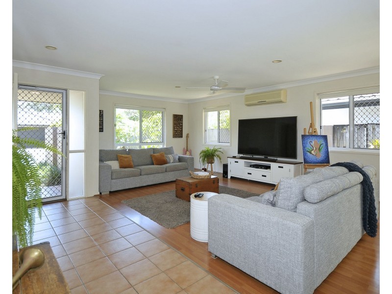 7 Seville Circuit, Burleigh Waters QLD 4220