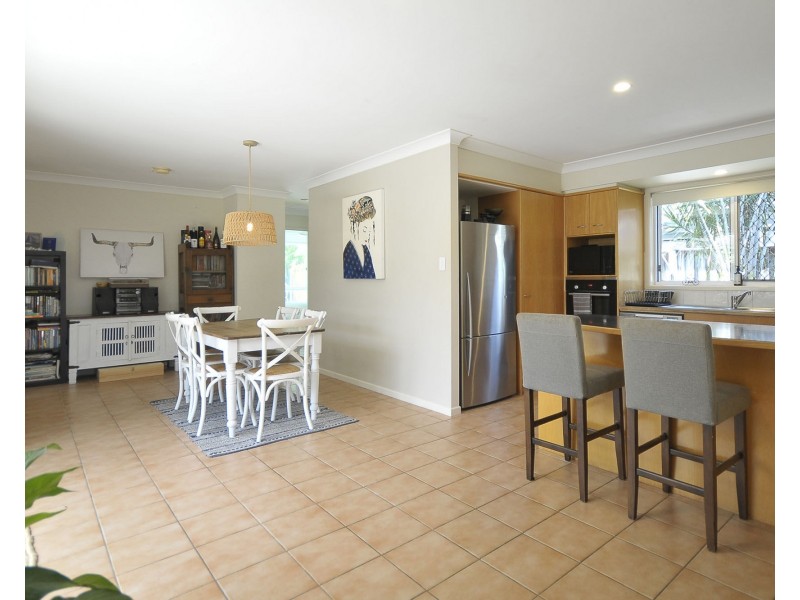 7 Seville Circuit, Burleigh Waters QLD 4220