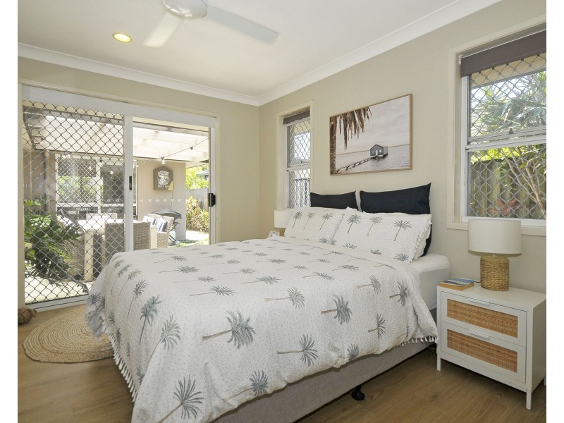 7 Seville Circuit, Burleigh Waters QLD 4220