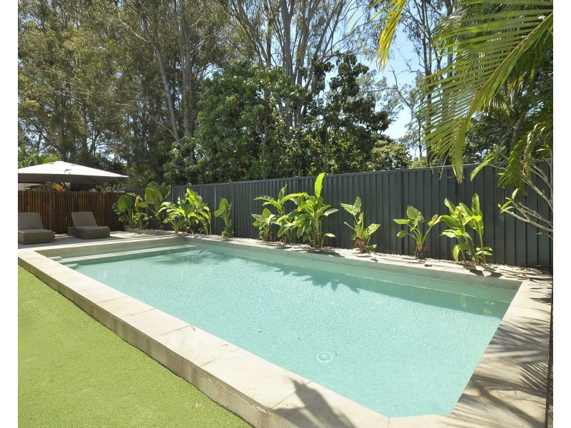 7 Seville Circuit, Burleigh Waters QLD 4220