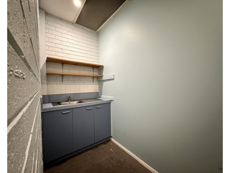 82 Griffith Street, Coolangatta QLD 4225