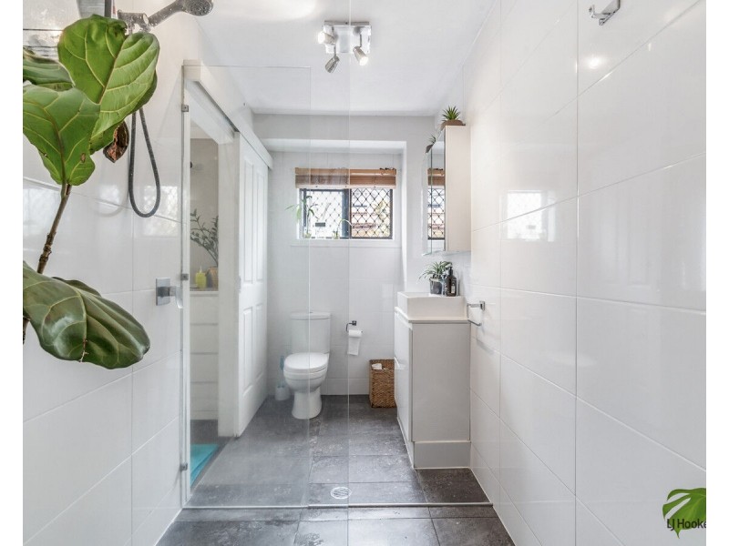 2/28 Murlong Crescent, Palm Beach QLD 4221