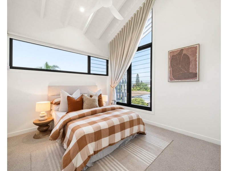3/5 Molucca Avenue, Palm Beach QLD 4221