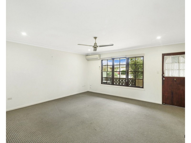 35 Tatha Avenue, Palm Beach QLD 4221