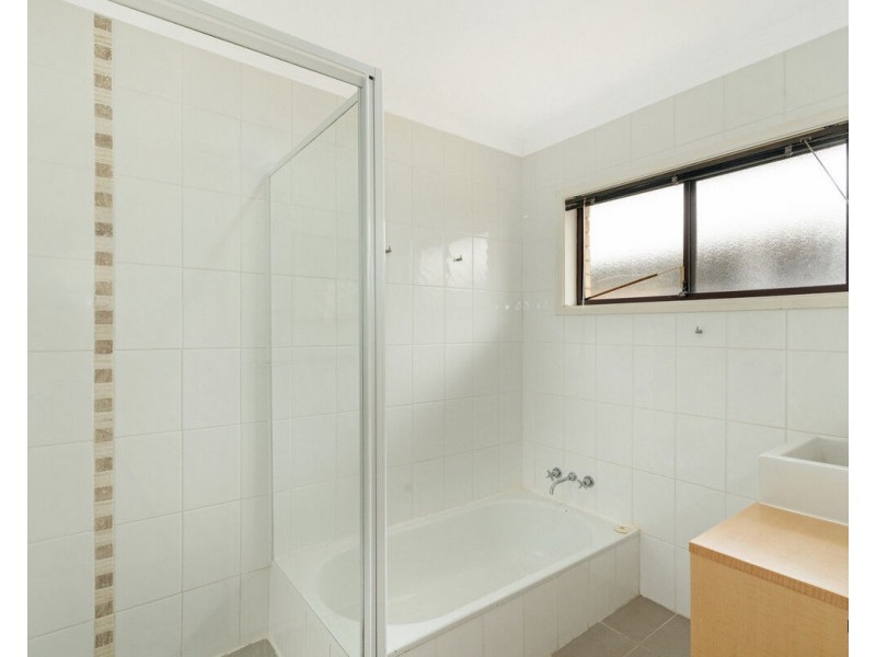 35 Tatha Avenue, Palm Beach QLD 4221