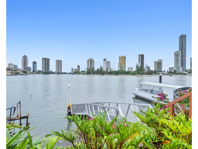 101 Stanhill Drive, Surfers Paradise QLD 4217