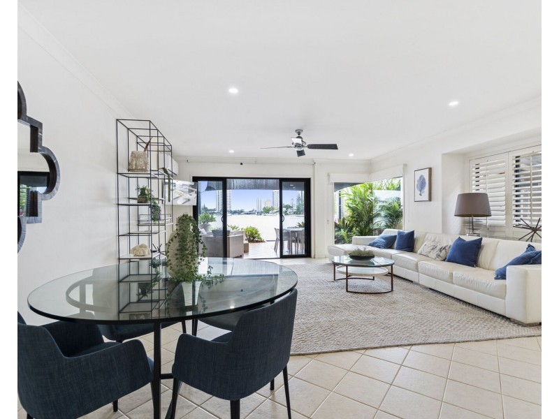 101 Stanhill Drive, Surfers Paradise QLD 4217