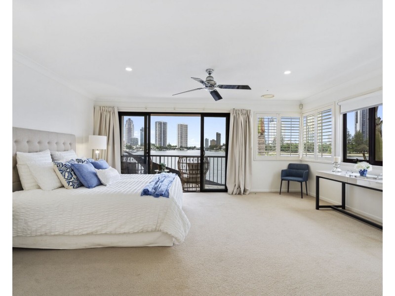 101 Stanhill Drive, Surfers Paradise QLD 4217