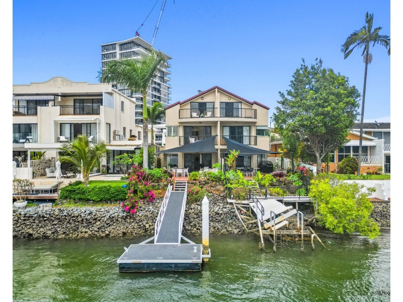 101 Stanhill Drive, Surfers Paradise QLD 4217