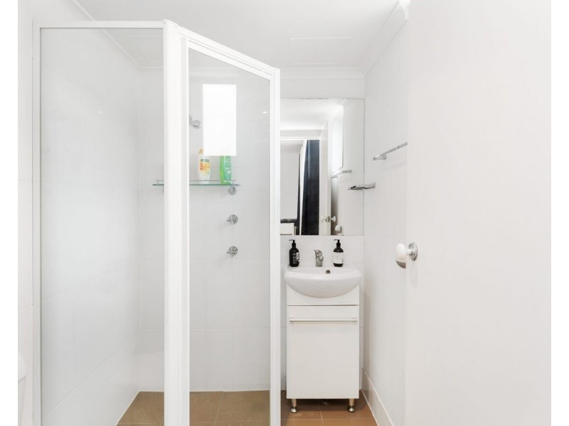 5/26 Stanhill Drive, Surfers Paradise QLD 4217