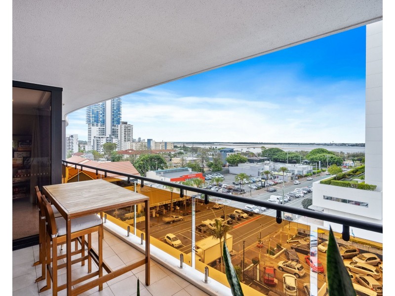 702/139 Scarborough Street, Southport QLD 4215