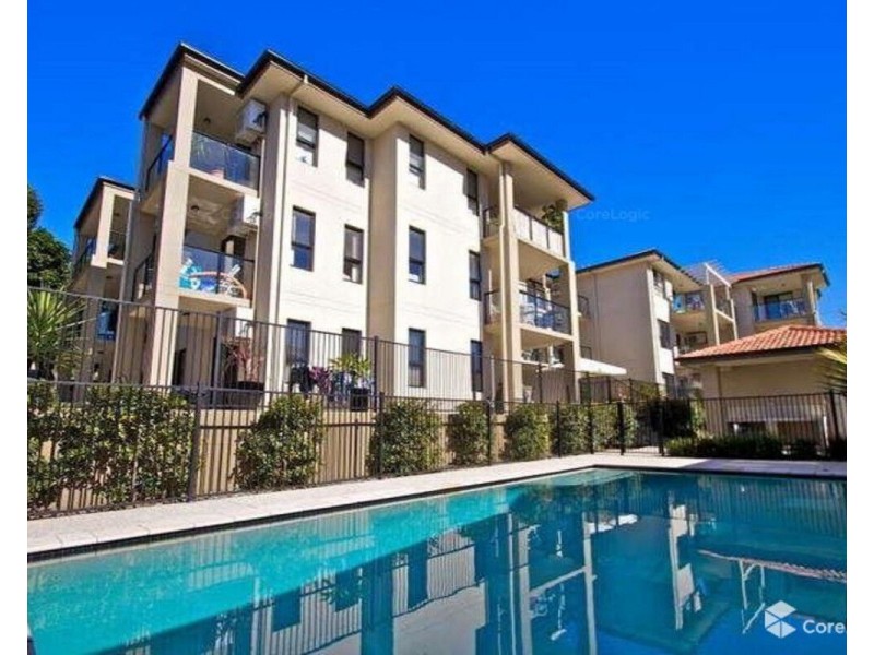 18/111-113 Golden Four Drive, Bilinga QLD 4225