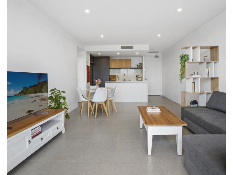 307/3-7 Twenty Fourth Avenue, Palm Beach QLD 4221