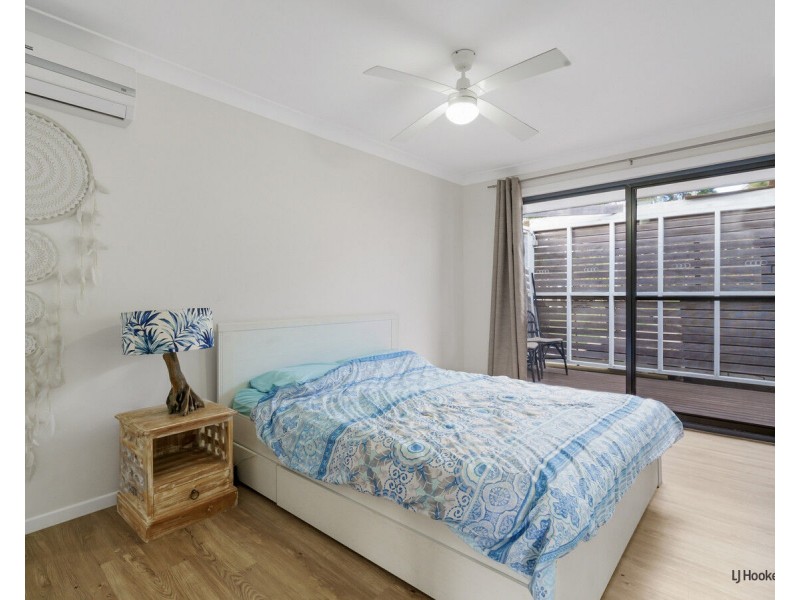 8 Darnel Street, Elanora QLD 4221