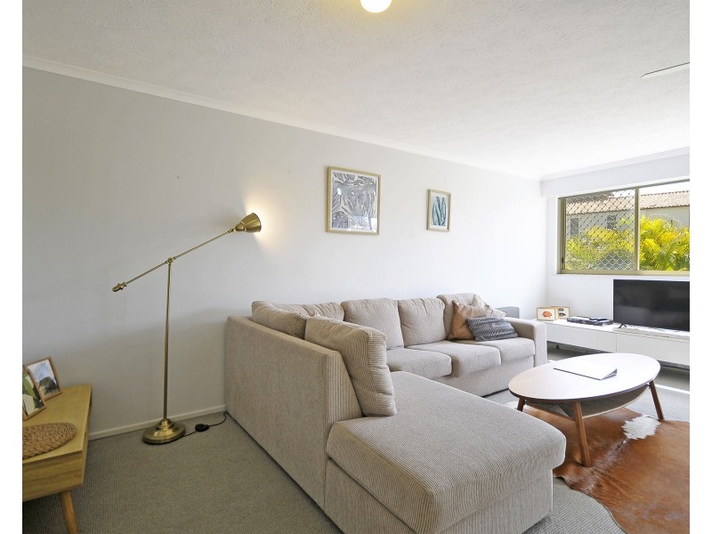 8/31 Teemangum Street, Currumbin QLD 4223