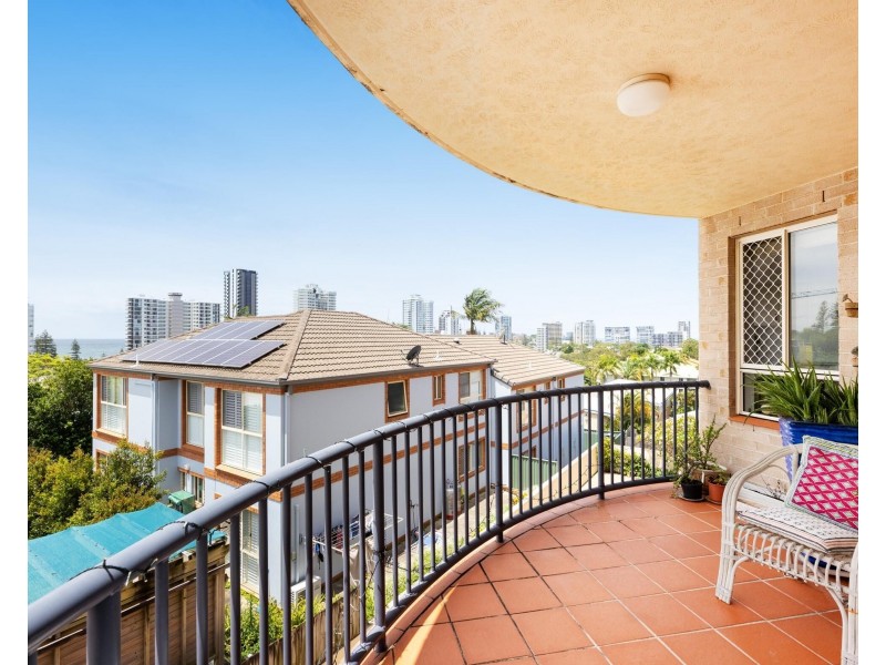 5/42 Garrick Street, Coolangatta QLD 4225