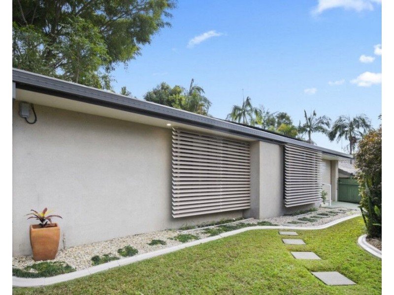 2/47-49 Mirreen Drive, Tugun QLD 4224