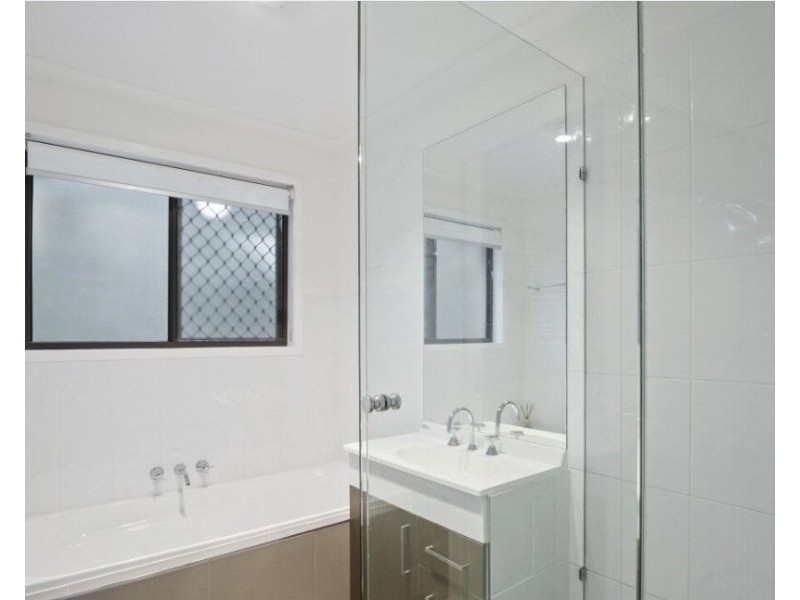 2/47-49 Mirreen Drive, Tugun QLD 4224