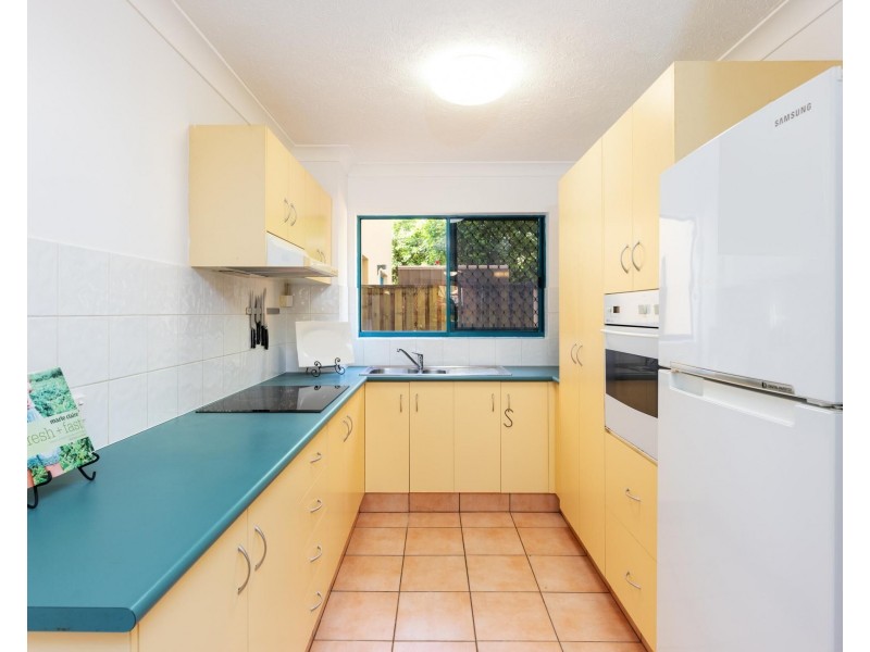 5/27-29 Dutton Street, Coolangatta QLD 4225