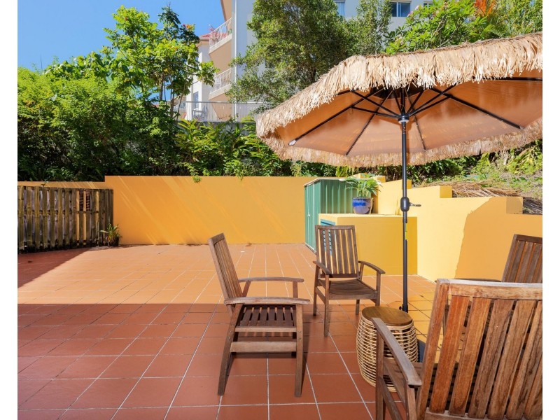5/27-29 Dutton Street, Coolangatta QLD 4225