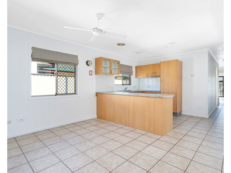 27 Twelfth Avenue, Palm Beach QLD 4221