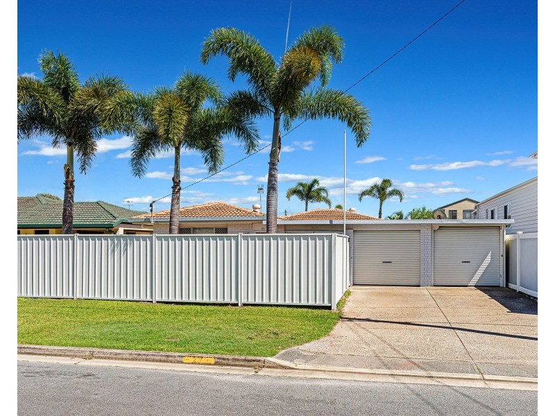 27 Twelfth Avenue, Palm Beach QLD 4221