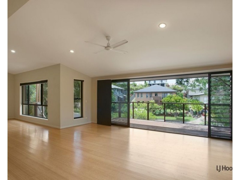 11 Molonglo Close, Reedy Creek QLD 4227