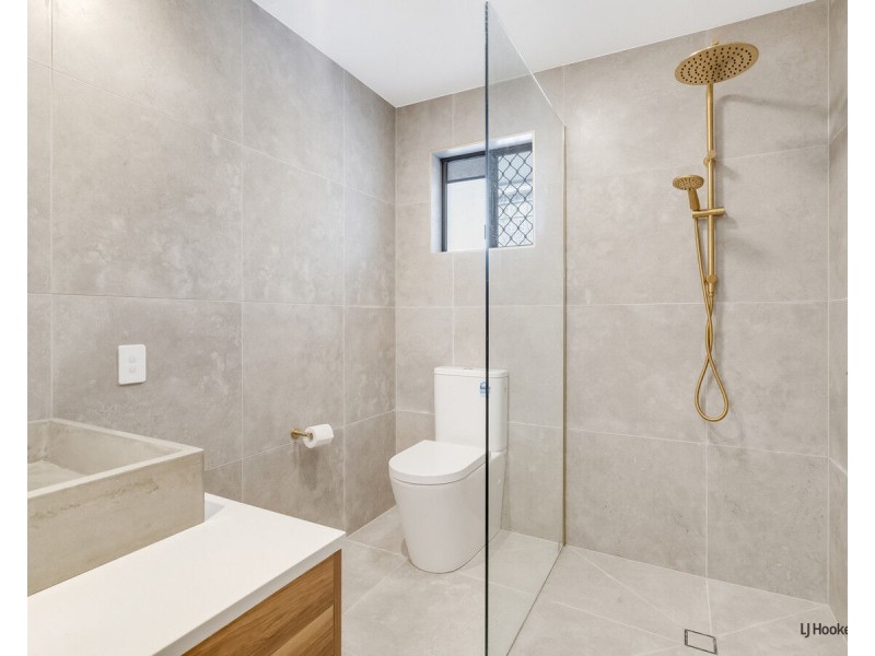 2/30 Cypress Terrace, Palm Beach QLD 4221