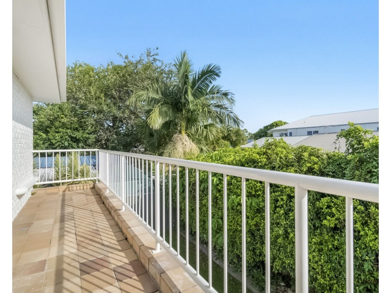 2/30 Cypress Terrace, Palm Beach QLD 4221