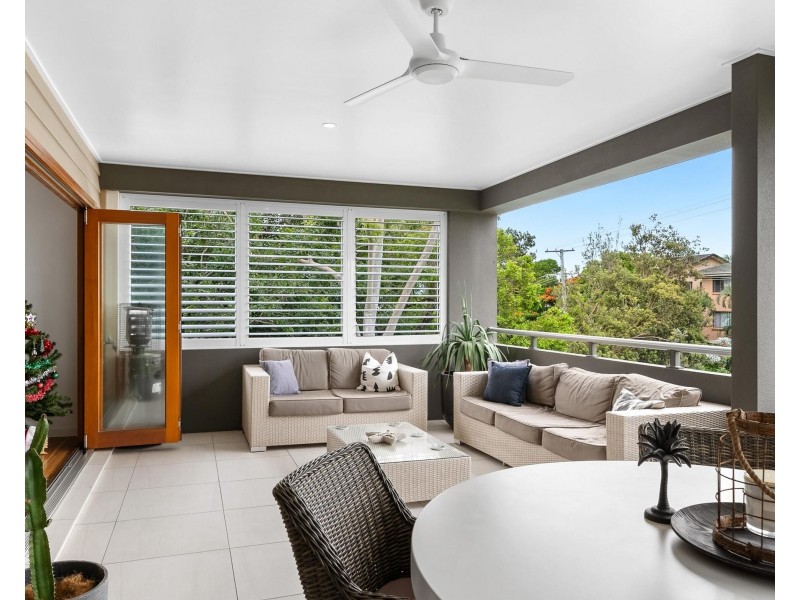2/14 Fifteenth Avenue, Palm Beach QLD 4221
