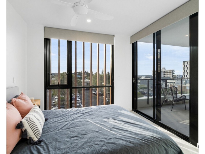 402/16-18 Seventh Avenue, Palm Beach QLD 4221