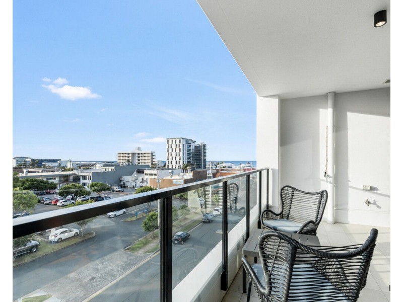 402/16-18 Seventh Avenue, Palm Beach QLD 4221