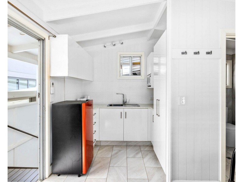 19 Wade Street, Tugun QLD 4224