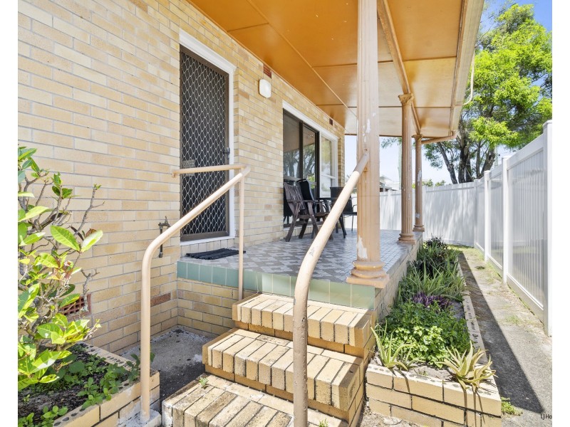 48 Fifth Avenue, Palm Beach QLD 4221