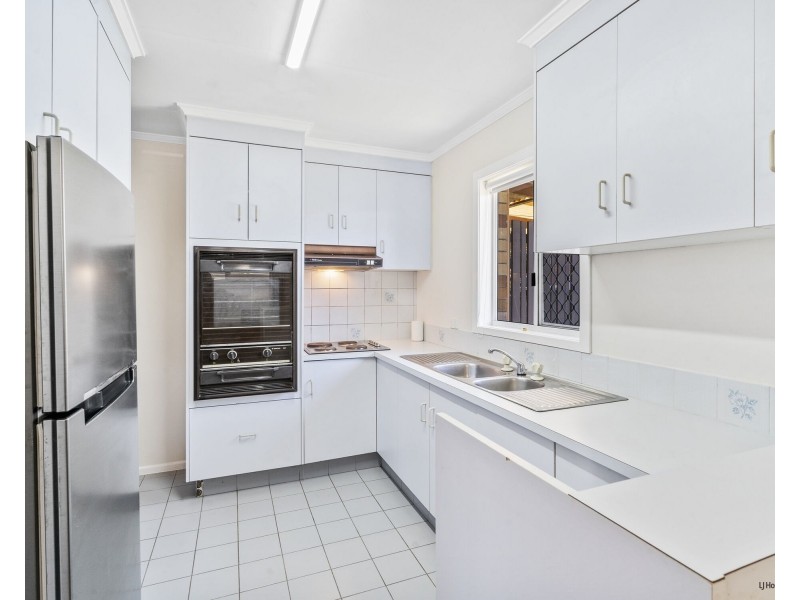 48 Fifth Avenue, Palm Beach QLD 4221