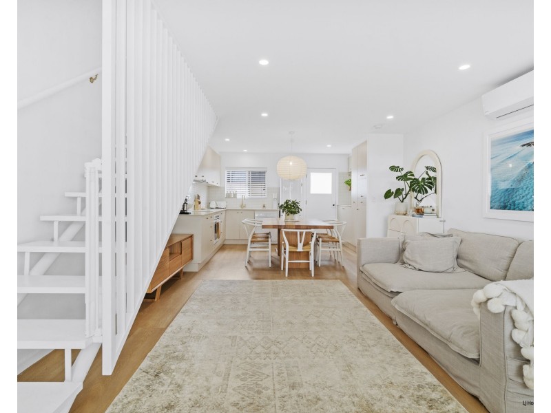 5/802 Pacific Parade, Currumbin QLD 4223