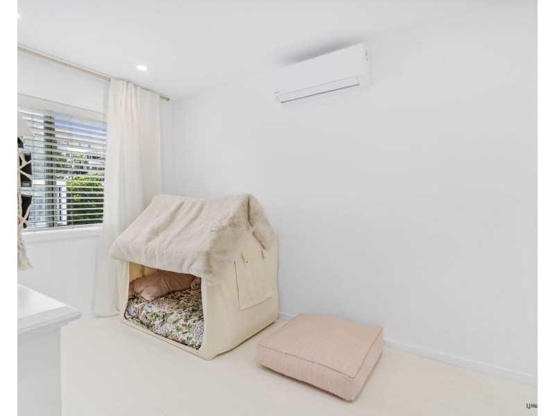 5/802 Pacific Parade, Currumbin QLD 4223