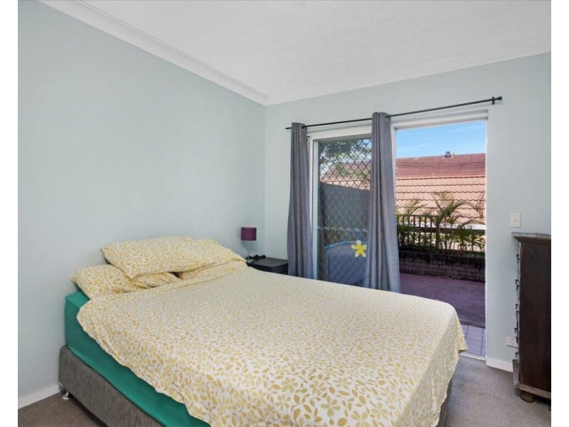 1/14 Mawarra Street, Palm Beach QLD 4221