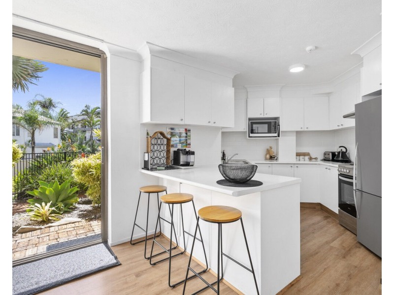 1/1187 Gold Coast Highway, Palm Beach QLD 4221