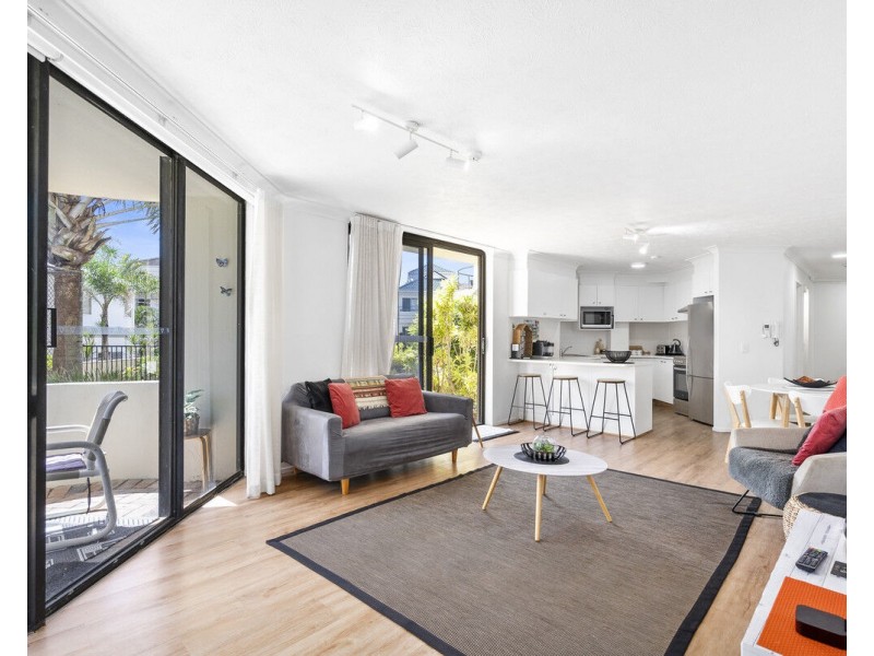 1/1187 Gold Coast Highway, Palm Beach QLD 4221