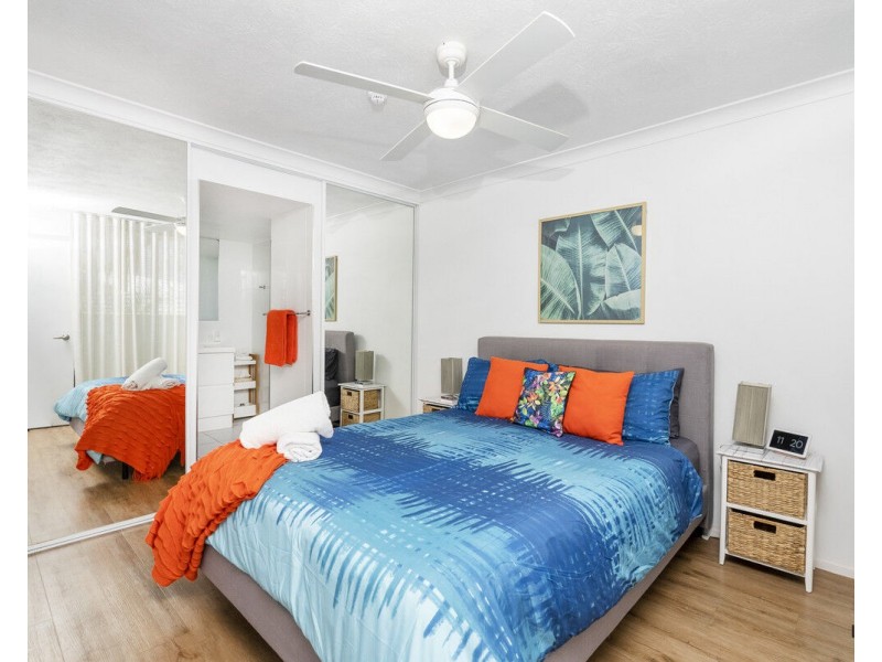 1/1187 Gold Coast Highway, Palm Beach QLD 4221