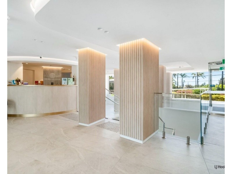 14D/969 Gold Coast Highway, Palm Beach QLD 4221